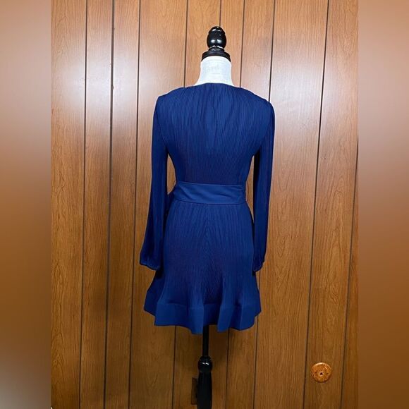 MILLY Liv Belted Pleated Dress size 2 - Picture 10 of 13